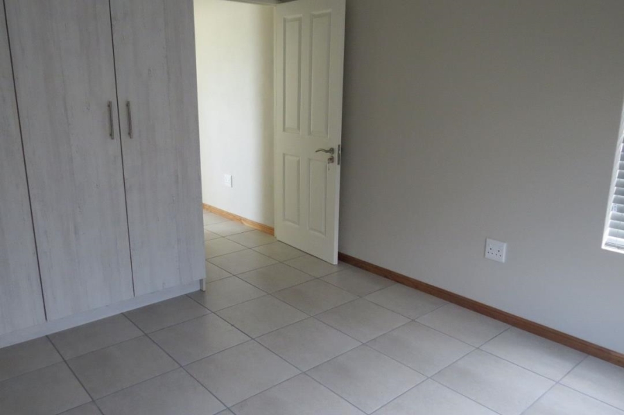 4 Bedroom Property for Sale in Stilbaai Wes Western Cape